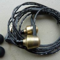 Продавам висококачествени професионални слушалки тип тапи earphones Gr, снимка 3 - Слушалки и портативни колонки - 16061540