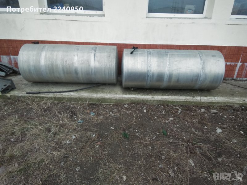 Резервоари за камион Волво 1990г., снимка 1
