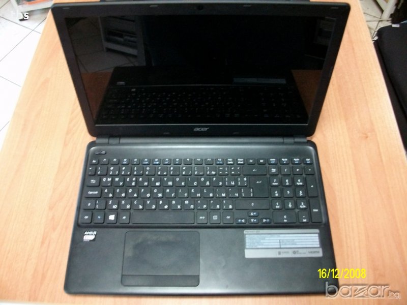 Продавам лаптоп ACER E1-522 за части, снимка 1