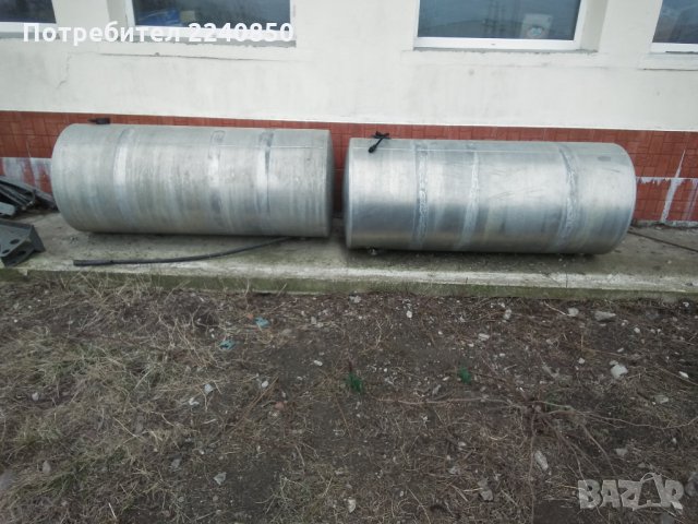 Резервоари за камион Волво 1990г.
