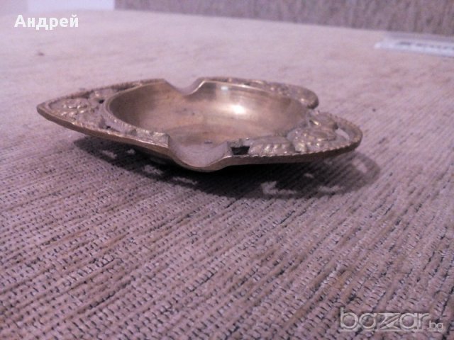 Бронзов пепелник, снимка 3 - Антикварни и старинни предмети - 17712669
