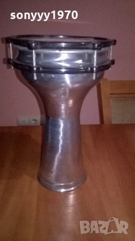 нова тарамбука с бяла кожа/пластика-30х20см-от сирия, снимка 8 - Ударни инструменти - 21979153