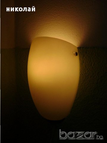 стенни лампи с ключ, снимка 2 - Лампи за стена - 13874449