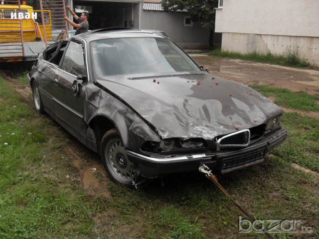 Продавам на части Бмв 730 автомат - 95 г - 218 коня V8 / BMW , снимка 4 - Автомобили и джипове - 8856936