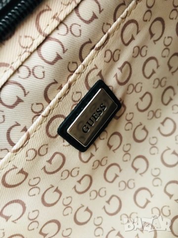 Дамска чанта Guess - Оригинална, снимка 8 - Чанти - 25506194