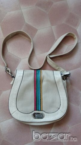 Дамска чанта през рамо, снимка 1 - Чанти - 20128731