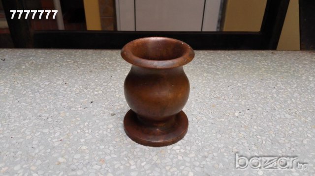 Масивна малка медна вазичка, снимка 4 - Антикварни и старинни предмети - 16325750