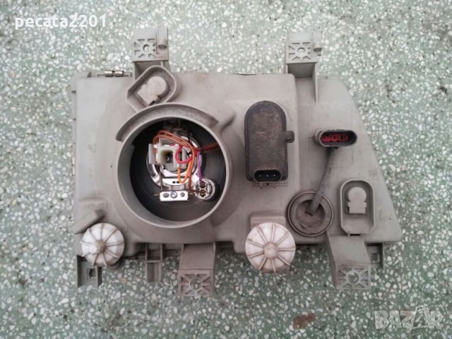 Продавам - оригинален ляв фар за Митсубиши Кантер , снимка 4 - Части - 23885090