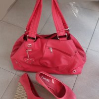 РАЗПРОДАЖБА Комплект обувки и чанта в цвят диня, снимка 1 - Дамски ежедневни обувки - 22465624