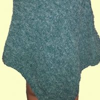 Пончо - ръчно изработено, снимка 3 - Блузи с дълъг ръкав и пуловери - 21694542