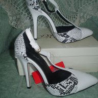 ефектни обувки със змийска шарка, снимка 2 - Дамски обувки на ток - 11084801