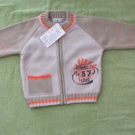 Машинно плетена жилетка за момче с цип, размер 86, нова 
