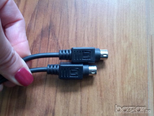 Кабел за връзка между Телевизор и Лаптоп, снимка 2 - Части и Платки - 7833500