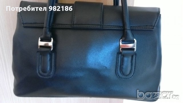 черна дамска чанта с 2 вътрешни отделения, снимка 4 - Чанти - 10408980