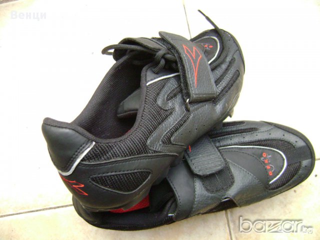 Оригинални обувки за велосипед DIADORA, снимка 4 - Спортна екипировка - 14148231