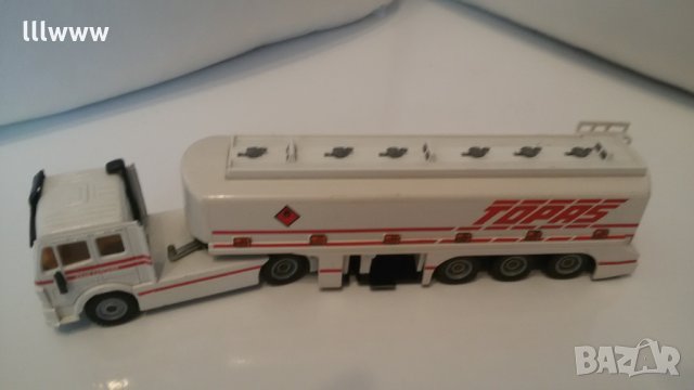 Метални пожарни Siku , снимка 7 - Коли, камиони, мотори, писти - 22741613