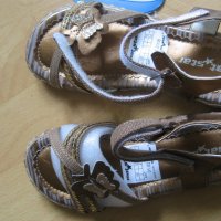 обувки за бебе и още, снимка 10 - Бебешки обувки - 25233402