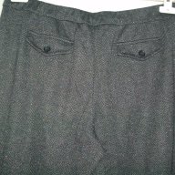 Блестящи еластични бермуди "New York & Company"sretch, снимка 7 - Къси панталони и бермуди - 17263512
