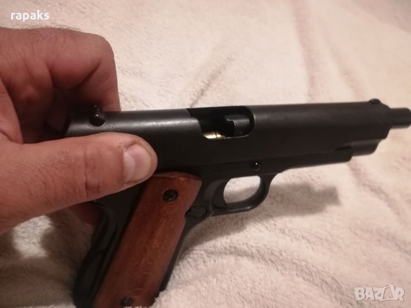 Не револвер, а пистолет Колт / Colt .45. Не стреляща реплика, снимка 1