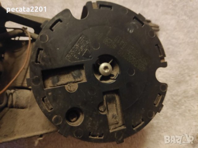 Продавам - оригинална основа ляво огледало за Мерцедес Ц клас w203, снимка 4 - Части - 25414749