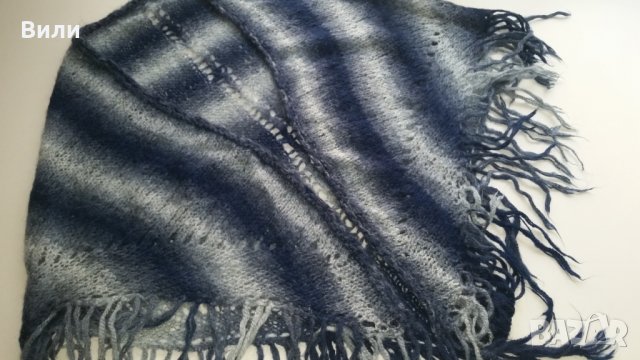 Големи , топли триъгълни шалове, снимка 3 - Шалове - 23406689