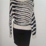 пуловер, снимка 1 - Блузи с дълъг ръкав и пуловери - 11509380