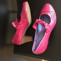 Дамски обувки, снимка 4 - Дамски обувки на ток - 25316508