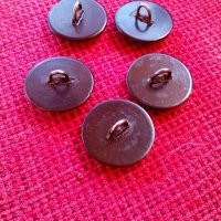 Военни копчета, снимка 2 - Антикварни и старинни предмети - 18922557