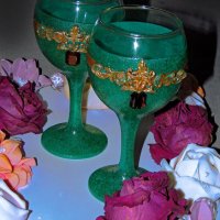 Комплект чаши "Изумруд", снимка 4 - Подаръци за рожден ден - 24465306