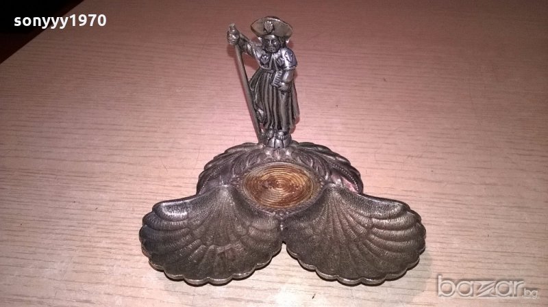 кардинал-свещник-11х9х8см-внос швеицария, снимка 1