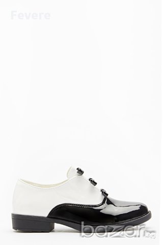 Ликвидация! Черно-бели обувки, снимка 1 - Дамски ежедневни обувки - 13524984