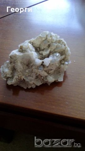 Кристали на кварц, снимка 1