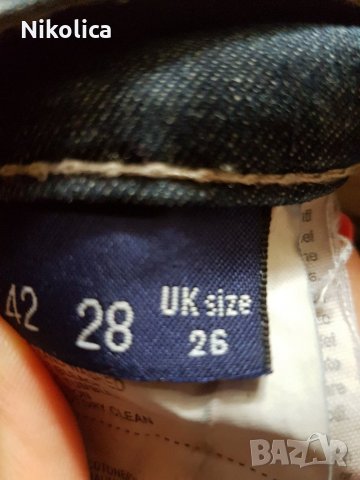Оригинални дамски дънки Trussardi jeans ,размер 28, снимка 9 - Дънки - 25597950