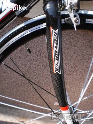 Продавам колела внос от Германия  шосеен велосипед Tretwerk 28 цола карбонова вилка Shimano 105 , снимка 4 - Части за велосипеди - 10101348