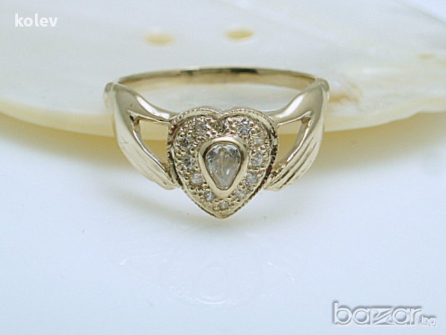 златен пръстен, годежен, РЪЦЕ ДЪРЖАТ СЪРЦЕ - 2.05 грама, размер 53 , снимка 5 - Пръстени - 17294606