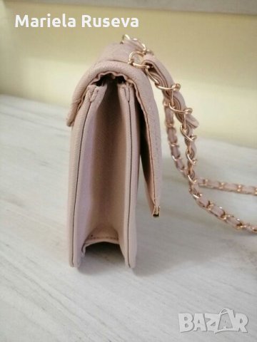 Дамска чанта, снимка 6 - Чанти - 24707121