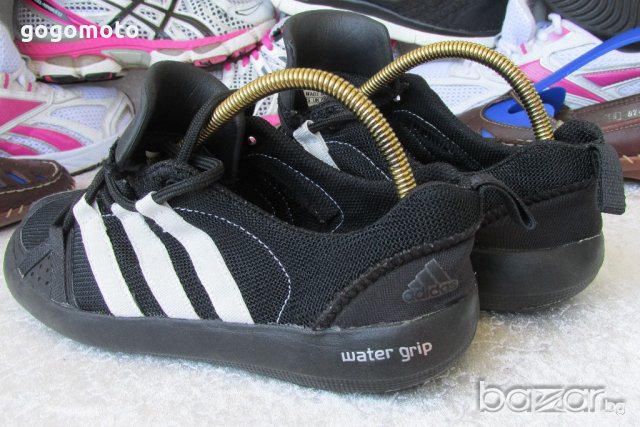 УНИСЕКС adidas  original water grip, N-37- 38, БЪРЗО СЪХНЕЩИ! GOGOMOTO.BAZAR.BG®, снимка 14 - Кецове - 18386194