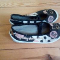 Хелоу Кити сладурски обувчици, снимка 2 - Детски маратонки - 23065607