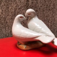 Порцеланова композиция двойка бели пощенски гълъби!, снимка 3 - Статуетки - 24281349