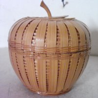 Стара кутийка - ябълка, снимка 3 - Антикварни и старинни предмети - 24151743