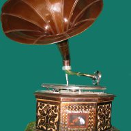 грамофон с фуния, снимка 5 - Антикварни и старинни предмети - 8298959