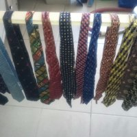 Продавам 50 бр вратовръзки на куп за 45 лв промо, снимка 2 - Сватбени аксесоари - 24777041