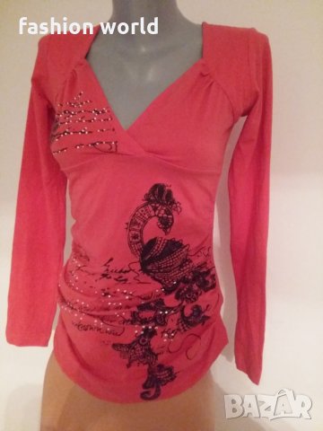  Дамскa блуза в коралов цвят 