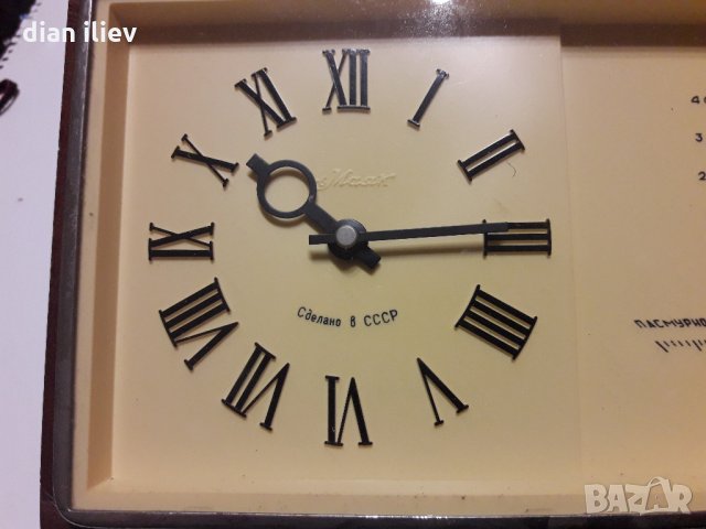 Стар настолен часовник , снимка 3 - Антикварни и старинни предмети - 25028340