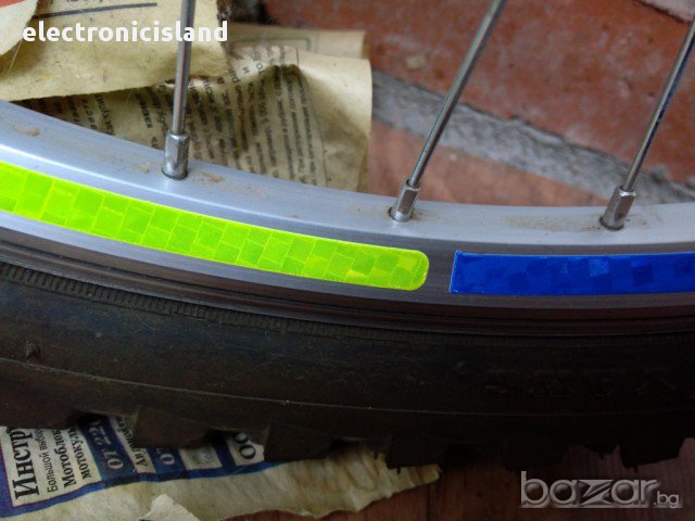 8 броя модни челни светлоотразителни лепенки стикери за колело, мотор, снимка 6 - Части за велосипеди - 13547803