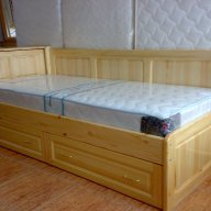 Легло с гръб и две чекмеджета с ролков механизъм -масив.НАЛИЧНО! , снимка 2 - Спални и легла - 10621522