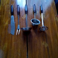 Стар комплект кухненски инструменти,прибори, снимка 3 - Антикварни и старинни предмети - 24579229