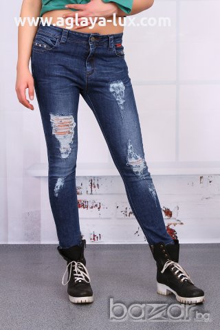 Страхотни дамски дънки, снимка 1