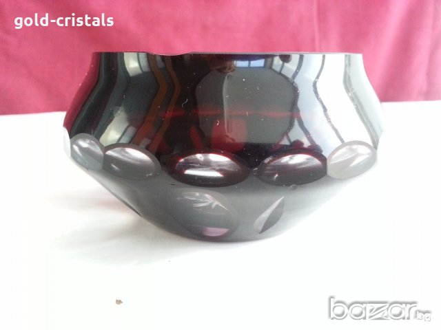 кристален пепелник  цветен червен кристал, снимка 4 - Антикварни и старинни предмети - 20469283