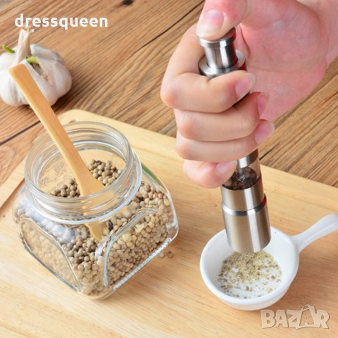 1947 Мелничка за сол и пипер тип Помпа, снимка 7 - Прибори за хранене, готвене и сервиране - 23495704